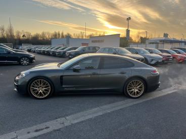 SPOTICAR Porsche Panamera 2.9 V6 462ch 4 E-hybrid Platinum Edition Occasion - Berline Hybride Rechargeable Vert Aventurine Métallisé - Calais - 1203626614_2