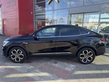 SPOTICAR Renault Arkana 1.6 E-tech Hybride 145ch Techno -22 Occasion - Suv-4x4 Hybride Noir Métal - Ploemeur - 1203964789_2