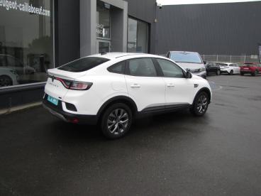 SPOTICAR Renault Arkana Evolution E-tech Full Hybrid 145 -23 Occasion - Suv-4x4 Hybride Blanc - Bain De Bretagne - 1204043227_4