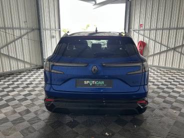 SPOTICAR Renault Austral E-tech Hybrid 200 Iconic Esprit Alpine Occasion - Suv-4x4 Hybride Bleu Rqh+ Noir Gne - Saintes - 1203764263_5