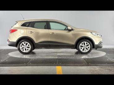 SPOTICAR Renault Kadjar 1.2 Tce 130ch Energy Intens Occasion - Suv-4x4 Essence Blanc - Riom Le Beau - 1203898454_4