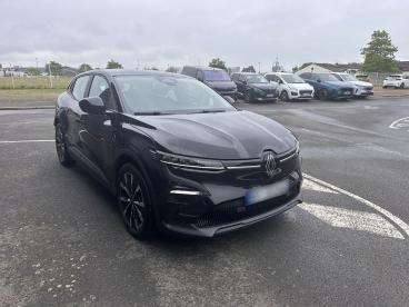 SPOTICAR Renault Megane  Occasion - Berline Electrique Noir - Machecoul - 1204010734_1
