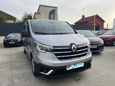 SPOTICAR Renault Trafic L2 2.0 Blue Dci 150ch S&s Zen 8 Places Occasion - Familiale Diesel Gris Urbain - St Maur Des Fosses - 1203918778_3