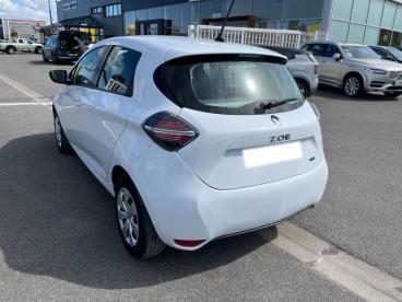 SPOTICAR Renault Zoe Life Charge Normale R110 Achat Integral - 20 Occasion - Citadine Electrique Blanc Glacier - Calais - 1203820751_3
