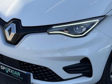 SPOTICAR Renault Zoe Equilibre R110 -my22 Occasion - Citadine Electrique Blanc - Montrond Les Bains - 1204134715_4