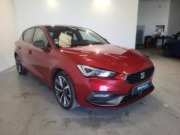SPOTICAR Seat Leon E-hybrid 204ch Fr Dsg6 Occasion - Berline Hybride Rechargeable Rouge Désir Métal - Massy - 1203916713_1