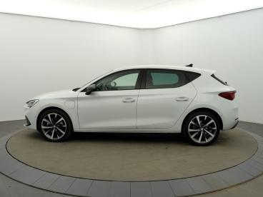 SPOTICAR Seat Leon E-hybrid 204 Ch Dsg6 Fr Occasion - Berline Hybride Rechargeable Blanc - Velizy - 1203927195_2