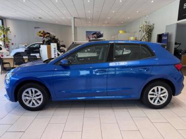 SPOTICAR Skoda Fabia 1.0 Tsi 95 Ch Evo 2 Bvm5 Selection Occasion - Citadine Essence Bleu - Voiron - 1203712448_2