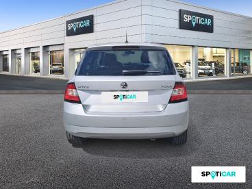 SPOTICAR Skoda Fabia 1.0 Mpi 75ch Clever Occasion - Citadine Essence Gris Argent - Angers Cedex 01 - 1204019717_5
