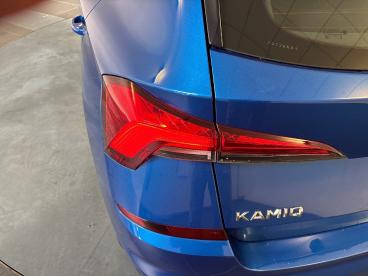 SPOTICAR Skoda Kamiq 1.0 Tsi Evo 110ch Ambition Occasion - Suv-4x4 Essence Bleu - Courrieres - 1203941225_4