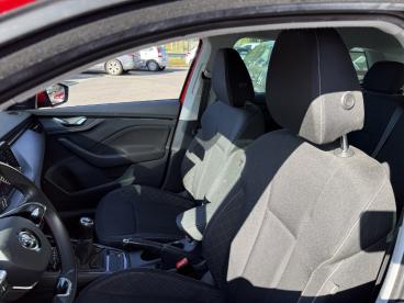 SPOTICAR Skoda Kamiq 1.0 Tsi 110ch Bvm6 Young Edition Occasion - Suv-4x4 Essence Rouge - Buc - 1203971622_4