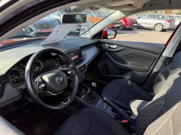 SPOTICAR Skoda Kamiq 1.0 Tsi 110ch Bvm6 Young Edition Occasion - Suv-4x4 Essence Rouge - Buc - 1203971622_5