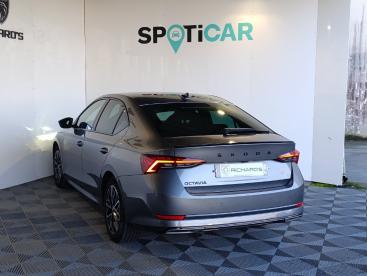 SPOTICAR Skoda Octavia 2.0 Tdi 150 Dsg7 Sportline Occasion - Berline Diesel Gris Foncé - Treillieres - 1203788002_4