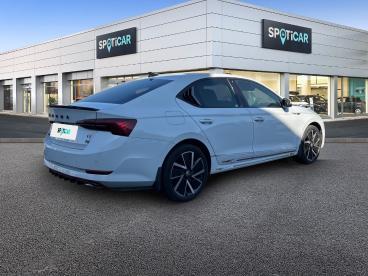 SPOTICAR Skoda Octavia 1.4 Tsi Phev Iv 204 Ch Dsg6e Business Occasion - Berline Hybride Rechargeable Blanc Banquise - Pezenas - 1203872889_2