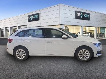SPOTICAR Skoda Scala 1.0 Tsi Evo 110ch Business Dsg7 Occasion - Berline Essence Bleu - Cambrai - 1203833183_4
