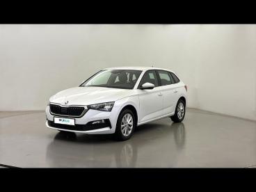 SPOTICAR Skoda Scala 1.0 Tsi Evo 110ch Ambition Dsg7 Occasion - Berline Essence Blanc Cristal - Chinon - 1204173604_1