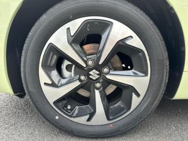 SPOTICAR Suzuki Swift 1.2 Hybrid 83ch Pack Auto Occasion - Citadine Hybride Cool Yellow Metal - Le Mans - 1203705823_3