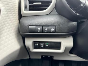 SPOTICAR Suzuki Swift 1.2 Hybrid 83ch Pack Auto Occasion - Citadine Hybride Cool Yellow Metal - Le Mans - 1203705823_5