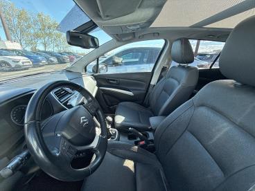 SPOTICAR Suzuki Sx4 S-cross 1.4 Boosterjet Allgrip Hybrid Privilege Occasion - Suv-4x4 Essence Bleu - Amiens - 1204201075_2