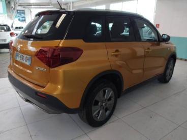 SPOTICAR Suzuki Vitara 1.0 Boosterjet 111ch Style Occasion - Suv-4x4 Essence So'color Solar Yellow Pearl/black Métal - Auxerre - 1203861026_4