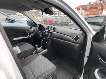 SPOTICAR Suzuki Vitara 1.4 Boosterjet Allgrip Hybrid Style Occasion - Suv-4x4 Essence Blanc - Faches Thumesnil - 1203984883_5