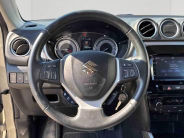 SPOTICAR Suzuki Vitara 1.4 Boosterjet Hybrid 129ch Privilege Occasion - Suv-4x4 Hybride So'color Savanna Ivory/black Métal - Nice - 1204084209_5