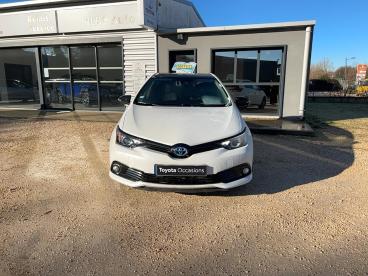 SPOTICAR Toyota Auris 1.8 Hybrid 136 Cvt Auto Collection Occasion - Berline Hybride Blanc - Uzes - 1203871593_2
