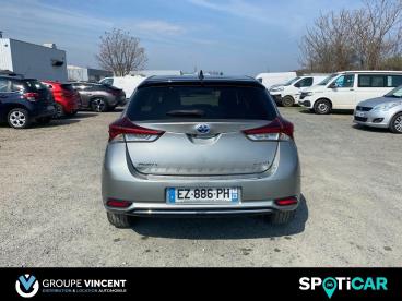 SPOTICAR Toyota Auris 1.8 Hybride 136 Collection Cvt Auto Caracteristiq Occasion - Berline Hybride Rechargeable Gris - Montlucon - 1203913220_5