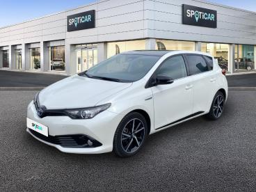 SPOTICAR Toyota Auris Hsd 136h Collection Rc18 Occasion - Berline Hybride Blanc Nacré Bi-ton Toit Noir - Arras - 1203961395_1