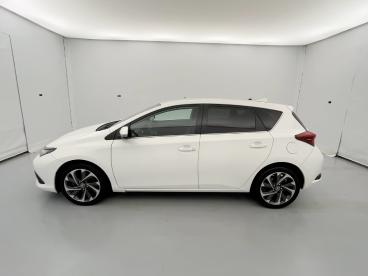 SPOTICAR Toyota Auris 1.2t Design Occasion - Berline Essence Blanc - Villeneuve d'ascq - 1203990384_2