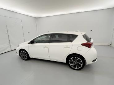 SPOTICAR Toyota Auris 1.2t Design Occasion - Berline Essence Blanc - Villeneuve d'ascq - 1203990384_3