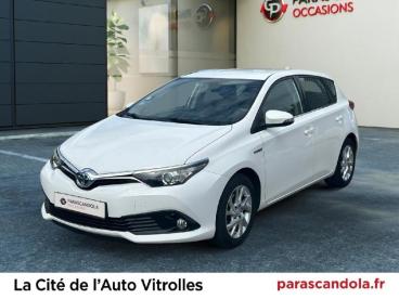SPOTICAR Toyota Auris Hsd 136h Tendance Occasion - Berline Hybride Blanc Nacré - Vitrolles - 1204000944_1
