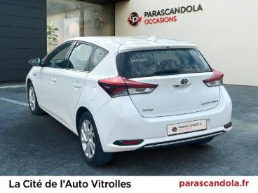 SPOTICAR Toyota Auris Hsd 136h Tendance Occasion - Berline Hybride Blanc Nacré - Vitrolles - 1204000944_3