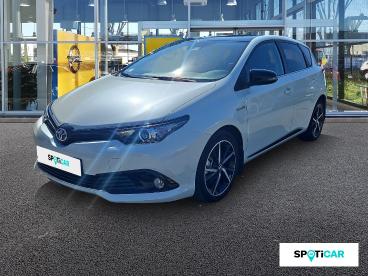 SPOTICAR Toyota Auris Hsd 136h Collection Occasion - Berline Hybride Blanc Nacré Bi-ton Toit Noir - Epernay - 1204072740_1