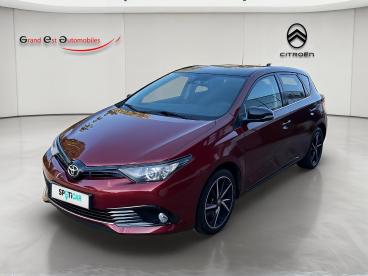 SPOTICAR Toyota Auris 1.2 Turbo 116ch Collection Occasion - Berline Essence Rouge Allure Bi-ton Toit Noir - Haguenau - 1204142900_1