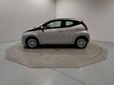 SPOTICAR Toyota Aygo 1.0 Vvt-i X-shift X-play Occasion - Citadine Essence Gris - Roncq - 1203633973_2
