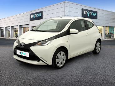 SPOTICAR Toyota Aygo 1.0 Vvt-i X-shift X-play Occasion - Citadine Essence Blanc - Montigny Le Bretonneux - 1203749827_1
