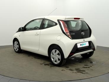 SPOTICAR Toyota Aygo 1.0 Vvt-i X-shift X-play Occasion - Citadine Essence Blanc - Montigny Le Bretonneux - 1203749827_3