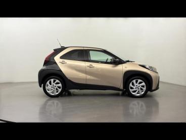 SPOTICAR Toyota Aygo 1.0 Vvt-i 72ch Dynamic Occasion - Citadine Essence Noir Intense Métallisé - Bassussarry - 1203859784_4