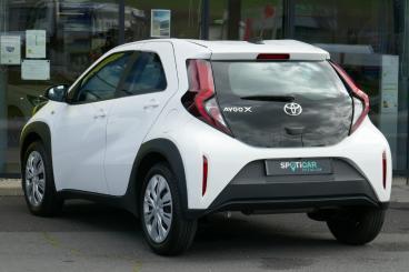 SPOTICAR Toyota Aygo 1.0 Vvt-i 72 Dynamic Occasion - Citadine Essence Blanc - Saint Germain Laprade - 1203963106_3
