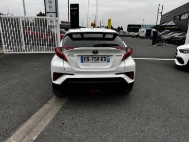 SPOTICAR Toyota C-hr 122h Graphic 2wd E-cvt Rc18 Occasion - Suv-4x4 Hybride Blanc - Calais - 1203720949_4
