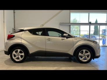 SPOTICAR Toyota C-hr 122h Dynamic 2wd E-cvt Occasion - Suv-4x4 Hybride Gris Aluminium - Aix En Provence - 1203965187_4