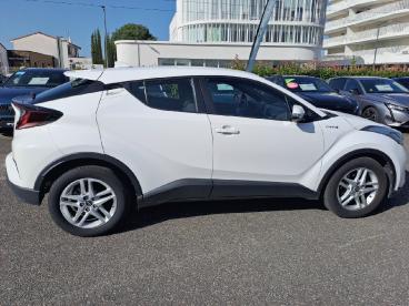 SPOTICAR Toyota C-hr Hybride 1.8l Dynamic Occasion - Suv-4x4 Hybride Blanc - Le Bouscat - 1204069699_4