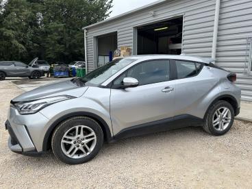 SPOTICAR Toyota C-hr 1.8 Hybride 122 Dynamic Business Beyond Occasion - Suv-4x4 Hybride Gris Clair - Uzes - 1204087861_4