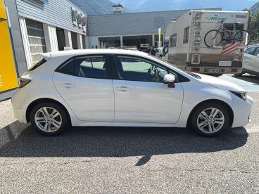 SPOTICAR Toyota Corolla Hybride 122h Dynamic Occasion - Berline Hybride Blanc - Albertville - 1203632377_2