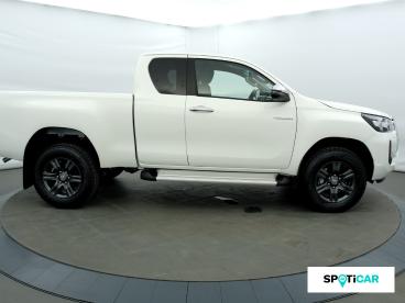 SPOTICAR Toyota Hilux 2.4 D-4d X-tra Cabine Legende 4wd Bva My24 Occasion - Utilitaire Diesel Blanc Pur - La Ravoire - 1203718659_4