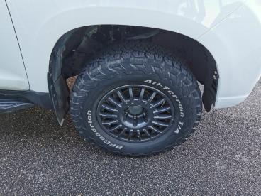 SPOTICAR Toyota Landcruiser 177 D-4d Lecap Occasion - Suv-4x4 Diesel Blanc - Brindas - 1203977886_3