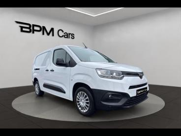 SPOTICAR Toyota Proace Long 100 D-4d Active Rc21 Occasion - Utilitaire Diesel Blanc Banquise - Orvault - 1203886233_3