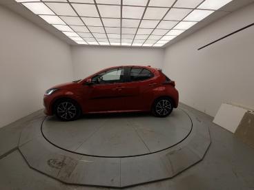 SPOTICAR Toyota Yaris Hybride 116h Design Occasion - Citadine Hybride Rouge - St Mitre Les Remparts - 1203737403_2