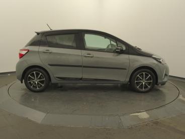 SPOTICAR Toyota Yaris 110 Vvt-i Dynamic Occasion - Citadine Essence Gris - Angers - 1203800700_4